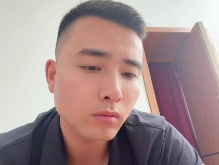 还是那句话,马刺就是今年的总冠军,雷霆根本打不过马刺,只要文班亚马不受伤,稳稳的总冠军!
#NBA季后赛马刺力克雷霆 #NBA季后赛马刺vs雷霆 #文班亚马分区决赛砍下41分 #文班亚马 #亚历山大