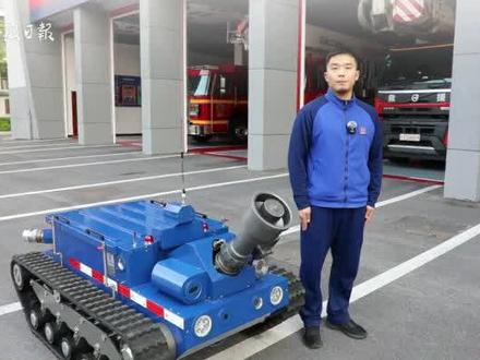 消防救援装备:雷霆手动液压破门器 #消防救援 #救援装备