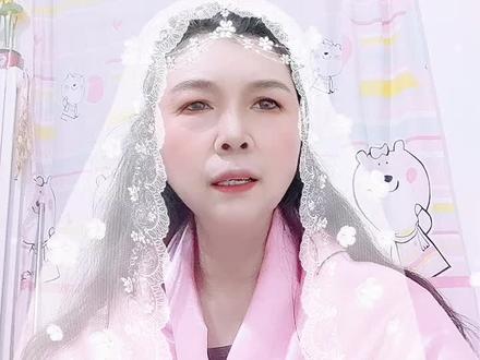 《老农和雇工》有些人当大祸临头时,对于帮助了自己的人,总是千恩万谢。然而,灾难一旦过去,就会将之抛于脑后。