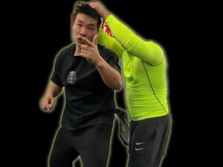 被人揪头发 击打肋骨 嘎吱窝 掐大腿里子是最有效的办法 #一招制敌 #女子防身术 #女生打架 #实战 #防身术