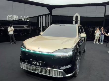 问界 M9 Ultimate,加长、豪华、尊贵 ! #问界M9Ultimate #问界M9加长版 #问界M9