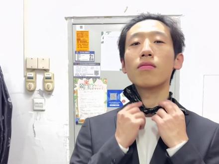 《法国宿舍》#法国赌神 #擦皮鞋 #配音 #搞笑