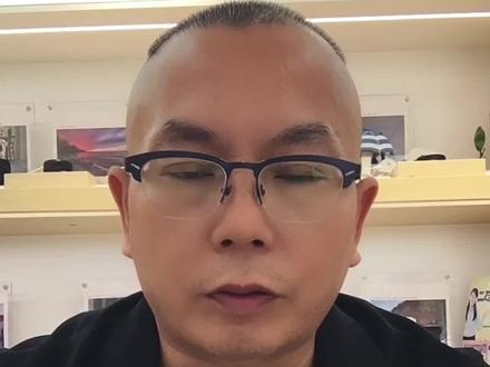 尼康Z系列外挂充电宝确实很方便、#摄影器材 #尼康z8 #新手小白@老田聊器材