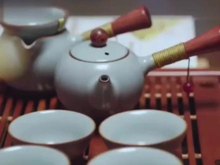 茶桌上的五种高情商表现,实用茶桌礼仪,你知道几个?
