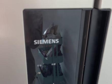 #西门子冰箱异响 我来给大家 避坑了,西门子的冰箱异响真的很大不建议购买,每次工作的时候,要么就是青蛙叫要么就是这种感觉就像拖拉机的声音一样的超级的响 !@西门子家电 你不出来解释一下吗?