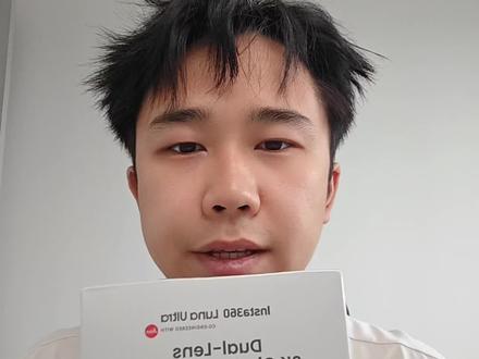 影石luna开箱踩雷 本人线下全款买的影石luna白色创作者版本,拿回家开箱时却同时踩中了三个雷,这你怎么解释@影石Insta360技术君 #影石luna #insta360 #口袋相机