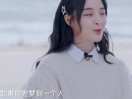 “每日亿遍 反复折磨 水泥封心”
#emo