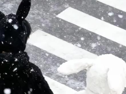 见到哥哥好幸福#橹穆#ai#初雪