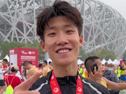 42公里北京马拉松成功完赛,2:59:44#北京马拉松#2023北京马拉松#一准拿下