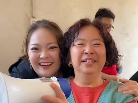 开饭开饭,清清发言。#农村吃席 @清清老师家的珂 @登登儿 @是开心呀 #好热闹