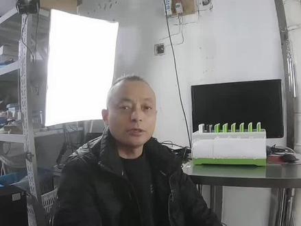 破解共享充电宝原来这么简单 这样一连就可以用了 #共享充电宝 #破解共享充电宝 #解锁充电宝 #拆解共享充电宝