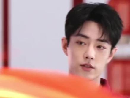 肖战出门一趟 学了一身手艺
这件衣服将成为我的新战袍!#李宁故宫联名 #李宁宫迎启纹人 #肖战#肖战同款#李宁肖战同款#肖战李宁 #李宁故宫联名卫衣