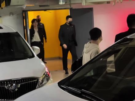 傅诗淇有魔力(yc:@果果屿 )