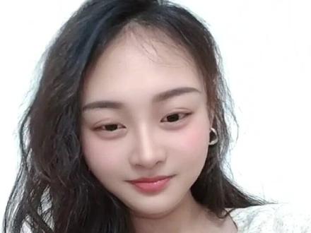 #我磕的cp天下第一甜 #创作者中心 #创作灵感 #郝熠然 有没有种可能是真的手滑了?😂😂😂