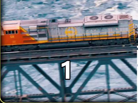 北美最长的货运列车,一个火车头就价值1500万元#我要上热门 #机械原理#火车 #科普知识