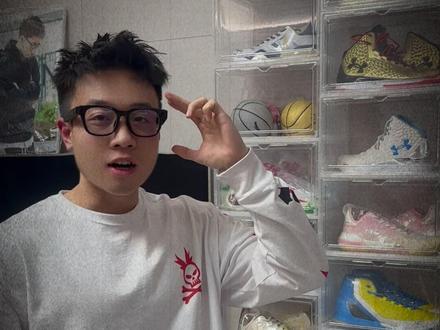 来看看奇迹梦之队们都穿什么鞋 #库里 #看奇迹梦之队的后遗症