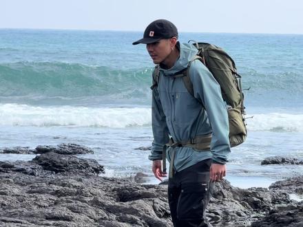 济州春日限定版路书 1️⃣号线(西班牙朝圣之路纪念碑打卡)
全程15.1km
起点:Siheung - Gwangchigi
终点:광치기-온평 올레
1️⃣9️⃣号线(可经过咸德海滩,超绝果冻海)
全程19.4km
起点:조천-김녕 올레
终点:Gimnyeong-Hado
8️⃣号线(柱状节理带/倪来生态公园🌸)
全程20km
起点:월평-대평 올레
终点:Daepyeong Port
☕️咖啡店:cafe poshinang
🐟带鱼专门店:Negeori Sikdang
🍣日料:梦山日本料理
🛍️:Patagonia/Helinox/kolon 等等都在七星街附近
#偶来小路 #济州岛 #月刊男友 #樱花季 #户外徒步