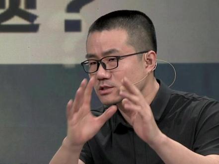 徐静雨:“托尼兄弟”就像老中医 虽然老眼昏花但联盟就得用他 #有球必应 #雷霆 #马刺