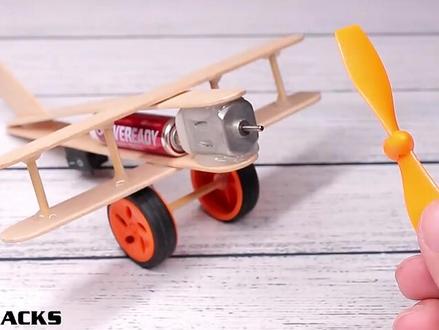 一分钟教你用冰棍棒制作飞机模型