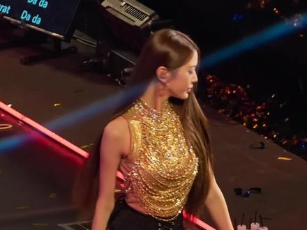 女神比例真的太逆天了… 260523 ive澳门演唱会
#ive #张元英