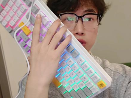 你们喜欢的英菲克键盘手感真的好#键盘#大学生推荐键盘 #键盘的手感 #最帅键盘 #大学生推荐键盘