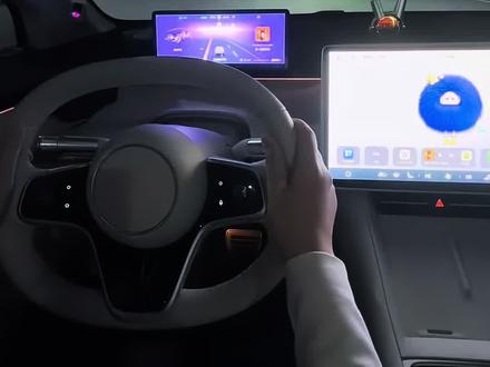 小艺在不同时速行驶下是否能语音关闭大灯? #鸿蒙智行 #智界R7 #智界大有可玩 #语音控制 #问界m9