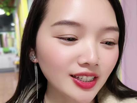 小娜也喜欢赛车游戏
#在苏州做美业的小娜 #地平线5 #steam春促 #地平线6预售开启 @巨量星图小助手