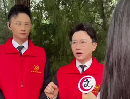 胡耀文老师多次对檀健次是不吝夸赞,一脸骄傲! #檀健次 #谢却山 #何不同舟渡 #檀健次带着他的拉丁回来了 #檀健次交舞蹈作业啦