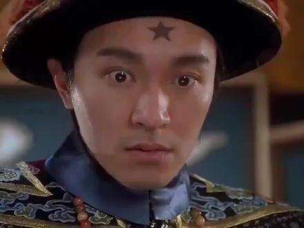 九品芝麻官:常威你还说你不会武功! #九品芝麻官