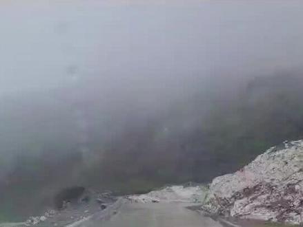 穿越国道219,墨脱到派镇段(当时还在施工中)