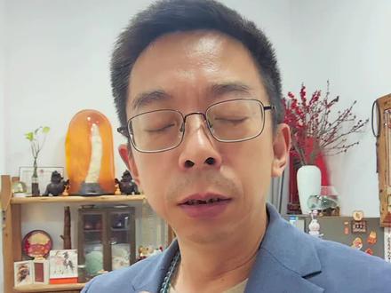 对联到底是从左边开始贴还是从右边开始贴,确实是个问题。但其实是有它的定法的#生活#对联#贴对联