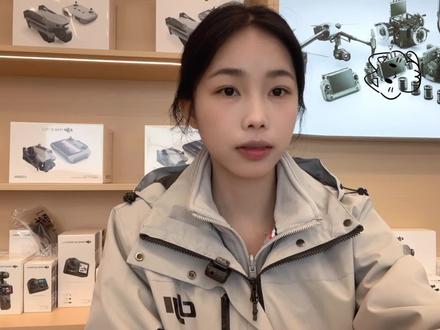 飞手必看!2026.5.1无人机新规落地:先登记激活再起飞,全程实时报送位置状态,违规“黑飞”后果严重。规范不是束缚,是更安心的飞行保障,转发提醒身边飞友~ 📸 #无人机飞行新规 #合规飞行不迷路