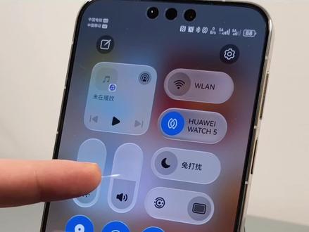 太美了!这个沉浸光感,鸿蒙6更新#华为手机 #华为mate80promax #鸿蒙6 #手机数码 #鸿蒙系统