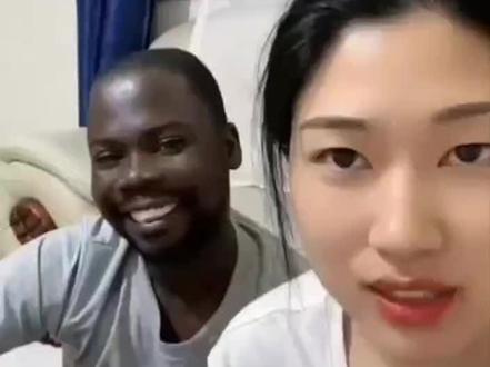 黑人真这么受中国女性欢迎吗?#黑人 #媚黑