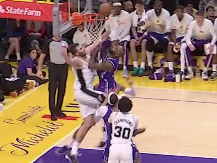 #詹姆斯#东契奇#里弗斯#湖人 #马刺 马刺淘汰湖人!詹姆斯隔扣老夫聊发少年狂!