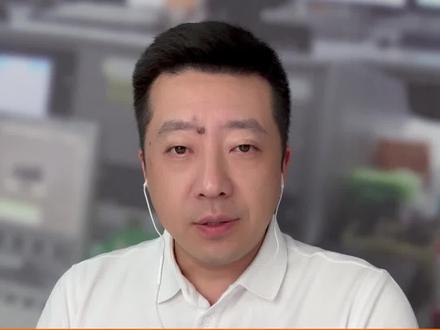 48岁传奇体操女将,丘索维金娜。今天将在黄龙体育中心参加亚运体操比赛#杭州亚运会 #小强说亚运#48岁丘索维金娜将出战亚运会#丘妈的不老传奇唯有热爱和坚持