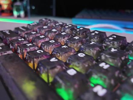 深度优化 稳如老狗【VGN霓虹68】磁轴键盘 #vgn #vgn霓虹68键盘 #磁轴键盘