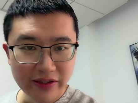 一个周接两个AI项目的额啊开发 AI的项目越来越多,基于 Dify + 多 Agent + RAG + 国产大模型架构。
通义千问 Qwen、DeepSeek、智谱 GLM 三家均已通过国家网信办大模型备案,且均被 Dify 原生支持,可通过阿里云百炼平台单一 API Key 统一调用。
采用 Dify 内置的 RAG 引擎作为知识库核心,结合向量数据库实现语义检索。
#软件定制 #app开发 #小程序开发