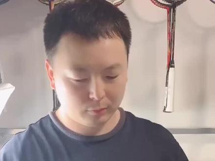打李宁大赛服给我打下来!!#羽毛球