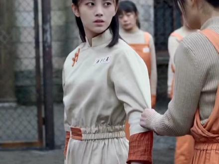 #鞠婧祎 她是林九歌不是8963,她明明没错却伤痕累累,小小身体到底是如何挺过来的... #请赐我一双翅膀