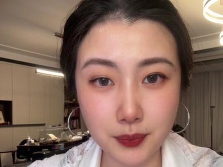 方媛的紧绷感和缺乏自信,并不是郭富城抠!#方媛#女性主体 #主体性#女性成长 #女性智慧