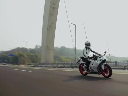 凯越第二代450RR曼岛快速解读,不光只是价格下调! #凯越机车#WSBK#450RR