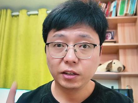 张雪机车碾压杜卡迪雅马哈,领先300米夺冠,我们终站上巅峰! #张雪 #张雪机车夺冠 #820rr #张雪wsbk #口水聊