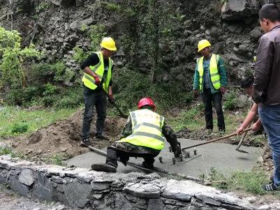 标牌(指路牌)基础制作过程!关注过万来标准做法过程