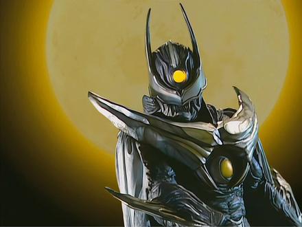 #特摄剧 #魔弹战记龙剑道 蚀月跟剑二的第一次较量