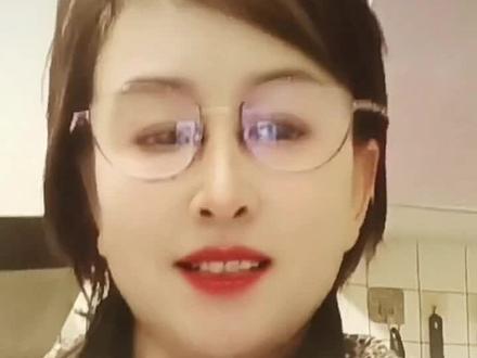 一首韩国版改编的《活个明白》新歌上线,太好听了,希望大家喜欢!谢谢朋友们关注与点赞,友友们晚上好!🌹🌹🌹