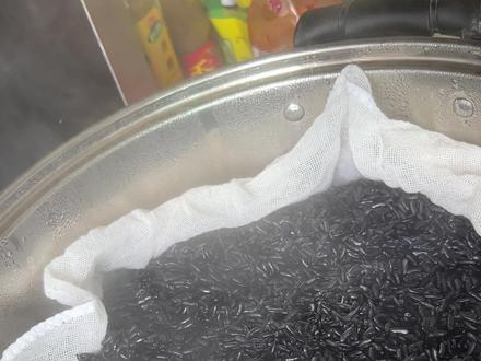 第一次做乌米饭,原来这么简单…