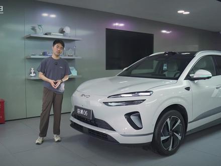 全能型选手!现场体验2026款海狮06DM-i,升级都有这些 纯电续航长也没有补能焦虑,空间够大标配特别足,现在还能选装天神之眼 B。
#海狮06DMi全系大电池太顶了 #2026款海狮06DMi