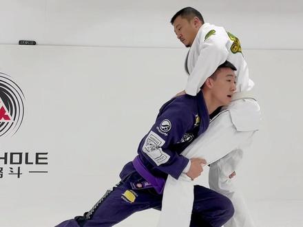 这也是mma中最常见的摔法#巴西柔术