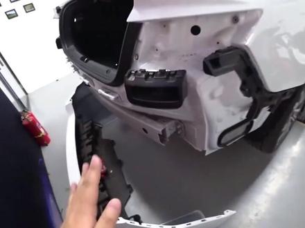 吉利帝豪GL后保险杠拆解1